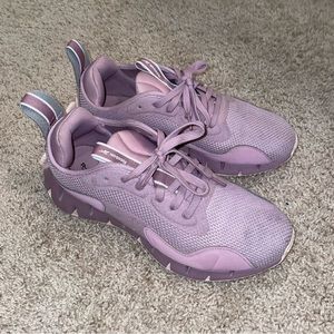 Women’s Zig Dynamica Lilac Sneaker Size 11
